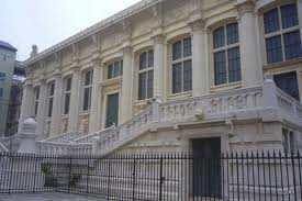palazzo giustizia parigi