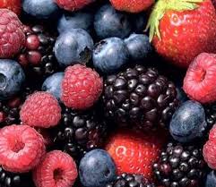 Biancaneve e i frutti di bosco “avvelenati”:allarme epatite A